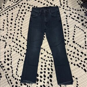 MOTHER Women's Insider Crop Step Fray Jeans color ‘Night in Paris’